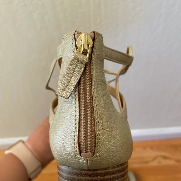 Franco Sarto gold lace-up gladiator sandals - Picture 3 of 6